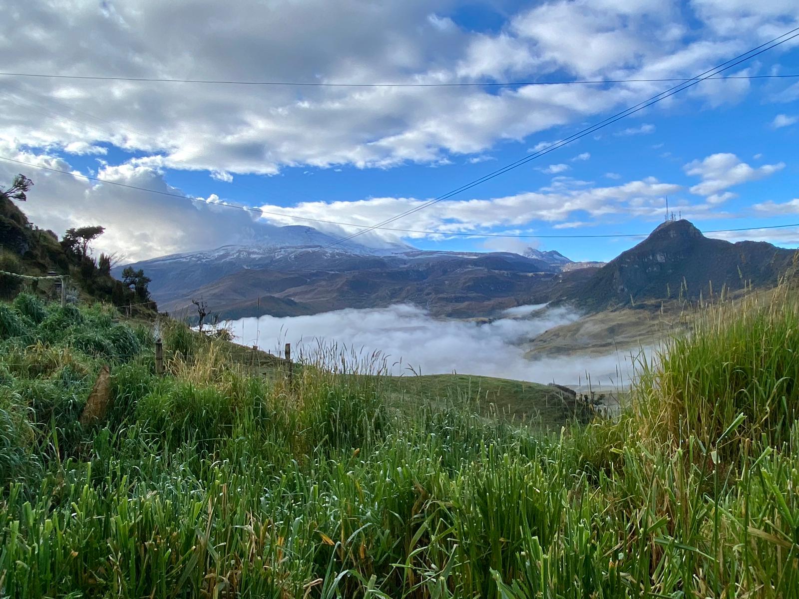 Nevado del Ruiz y aguas calientes